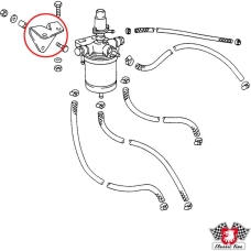 Fastening angle for fuel filter