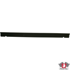 Rubber seal for engine lid