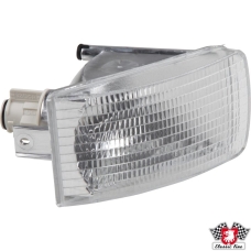 Indicator, front, white, right. With USA socket but European socket can fit